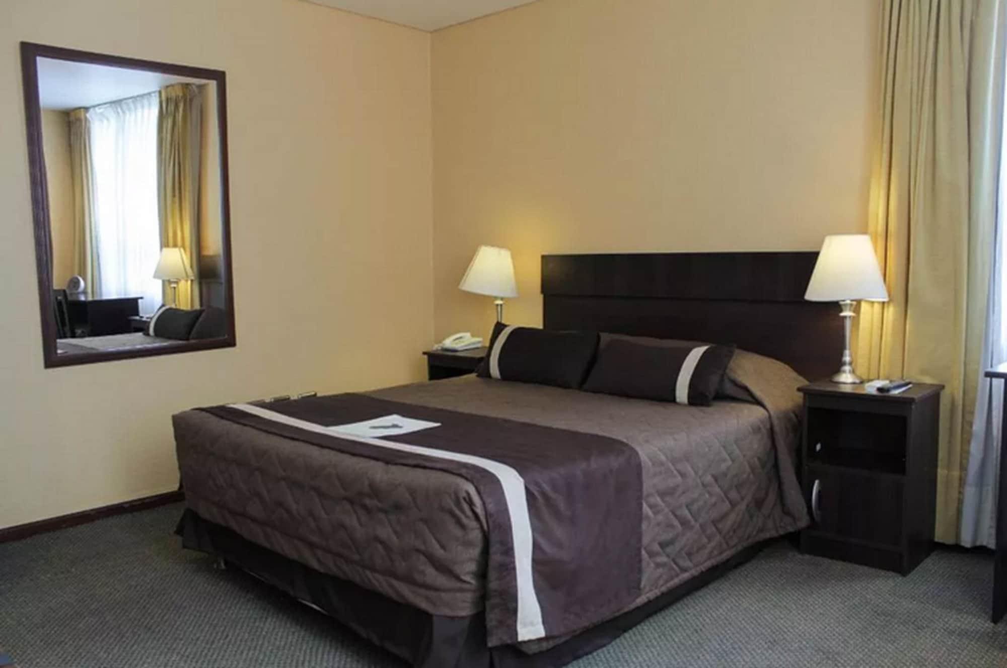 סנטיאגו Hotel Alcala Del Rio מראה חיצוני תמונה