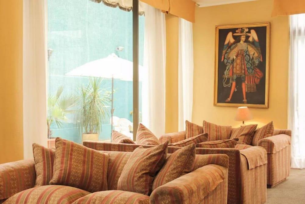 סנטיאגו Hotel Alcala Del Rio מראה חיצוני תמונה