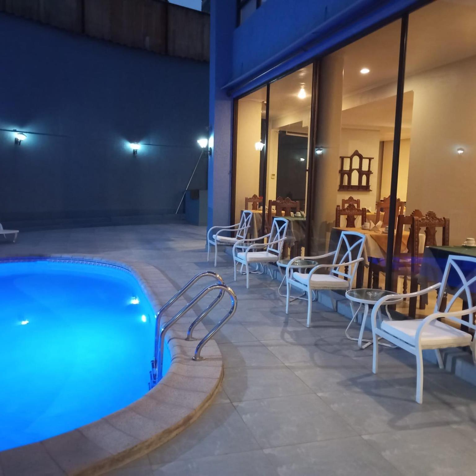 סנטיאגו Hotel Alcala Del Rio מראה חיצוני תמונה