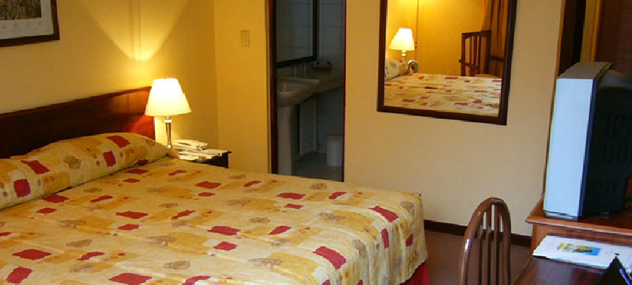 סנטיאגו Hotel Alcala Del Rio מראה חיצוני תמונה